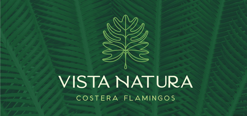 PREVENTA DE CASAS EN DESARROLLO RESIDENCIAL 

VISTA NATURA | COSTA FLAMINGOS | FRENTE A PENINSULA NUEVO VALLARTA

 

VISTA NATURA es un desarrollo horizontal de 56 residencias en un terreno de más de dos hectáreas, ubicado sobre el Boulevard Costero, también conocido como Paseo de los Cocoteros, una de las zonas con mayor crecimiento, plusvalía y exclusividad del destino, dentro del Condominio Maestro Los Flamingos, en Nuevo Vallarta, Nayarit.

El proyecto ofrece una propuesta de urbanización innovadora que incluye más de 6,500 metros cuadrados de áreas verdes, acceso controlado, seguridad, andadores peatonales y atractivas áreas comunes.

Las principales amenidades que ofrece VISTA NATURA son las albercas, jacuzzi, área infantil, gimnasio, terraza de yoga, salones de usos múltiples, centro de negocios, terraza con asadores, snack bar, piscina para niños y alberca de adultos, entre otras.

Amenidades:


	Alberca.
	Bar.
	Gimnasio.
	Salón de Usos Múltiples
	Business Center.
	Jacuzzi.
	Lounge para Adultos.
	Área de Asadores.
	Área de Yoga.
	Ludoteca.
	Áreas Pet Friendly


VISTA NATURA ofrece tres modelos de residencias: las casas PALMA, AMAPA y PAROTA, de construcción moderna y excelentes acabados, las cuales presentan un generoso diseño que aprovecha al máximo los espacios: tres recámaras, sala, comedor, cocina, estudio, cuarto de lavado, cuarto de servicio, sala de TV, terrazas, jardín privativo y roof garden. La arquitectura está enfocada en optimizar el consumo eléctrico por el ahorro en el uso del aire acondicionado al privilegiar su orientación hacia el sur.

El concepto de VISTA NATURA permite que los propietarios puedan acceder a espacios y acabados de lujo sin el sobrecosto que implica un desarrollo con frente de playa. La gran ventaja es que la vía recreativa que recorre el Condominio Maestro permite agradables paseos con la familia y amigos, así como acceder fácilmente a alguna de las playas en cuestión de minutos, donde se puede presenciar un fresco amanecer y disfrutar de un espectacular atardecer como los que suceden en esta región del pacífico mexicano.

MODELOS

Casa Amapa


	3 Recamaras
	Estudio
	4 Baños Completos
	Terreno: 199.5 M2
	Construcción: 337 M2
	Roof
	Piso de loseta cerámica o porcelanato rectificado.
	Mármol en cubiertas de lavabos y regaderas.
	Cristal templado en baños.
	Carpinteria fija de madera.
	Cocina Integral con Granito o Cuarzo.
	Aire acondicionado y amplio equipamiento.


Casa Palma


	3 Recamaras
	2.5 Baños Completos
	Terreno: 190 M2
	Construcción: 260 M2
	Roof
	Piso de loseta cerámica o porcelanato rectificado.
	Mármol en cubiertas de lavabos y regaderas.
	Cristal templado en baños.
	Carpinteria fija de madera.
	Cocina Integral con Granito o Cuarzo.
	Aire acondicionado y amplio equipamiento.


Casa Parota


	3 Recamaras
	Estudio
	5 Baños Completos
	Terreno: 231 M2
	Construcción: 399 M2
	Roof
	Piso de loseta cerámica o porcelanato rectificado.
	Mármol en cubiertas de lavabos y regaderas.
	Cristal templado en baños.
	Carpinteria fija de madera.
	Cocina Integral con Granito o Cuarzo.
	Aire acondicionado y amplio equipamiento.


La Asociación de Condóminos de Los Flamingos juega un papel muy importante en la conservación del condominio, se encarga de mantener y rehabilitar vialidades, jardines y coordina la seguridad que ha sido característica hasta la fecha.

Finalmente, la cercanía a campos de golf, clubes deportivos, clubes de playa, centros de consumo y al mismo tiempo el acceso a las mejores playas de la Bahía de Banderas hace que la ubicación de VISTA NATURA sea inigualable.
