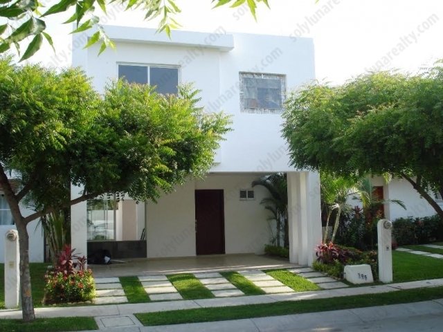 Casa Lobos | Casas en Venta en Fracc. Las Moras, Puerto Vallarta | Sol y  Luna Realty | Real Estate Services in Puerto Vallarta