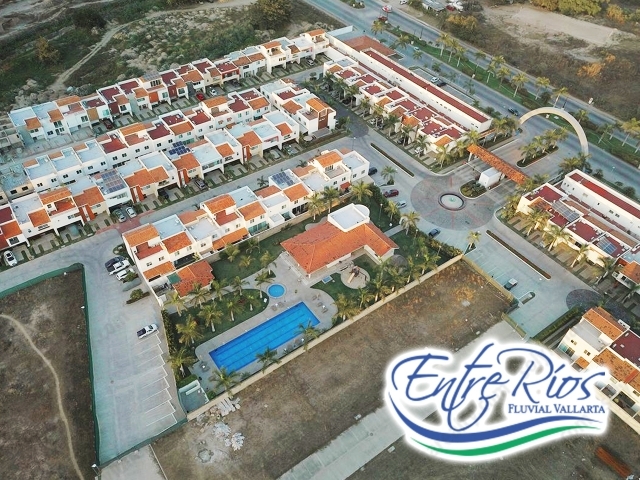 LOTE EN PRIVADA ENTRE RIOS, FLUVIAL VALLARTA

Disponible y Listo para construir la casa de tus sueños. 

Dentro de Privada Residencial con Alberca, Areas comunes y Seguridad 24 hrs. 

Una oportunidad unica. 
