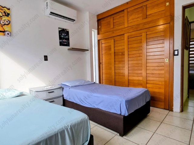 Madre Perla | Las Moras - Puerto Vallarta - Jalisco