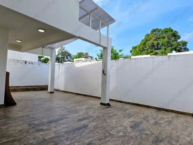 Madre Perla | Las Moras - Puerto Vallarta - Jalisco