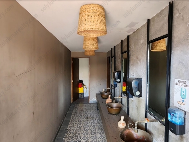 Local Comercial Plaza Parota | Jardines de Las Gaviotas - Puerto Vallarta - Jalisco