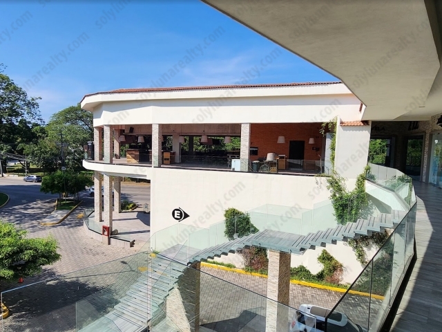 Local Comercial Plaza Parota | Jardines de Las Gaviotas - Puerto Vallarta - Jalisco