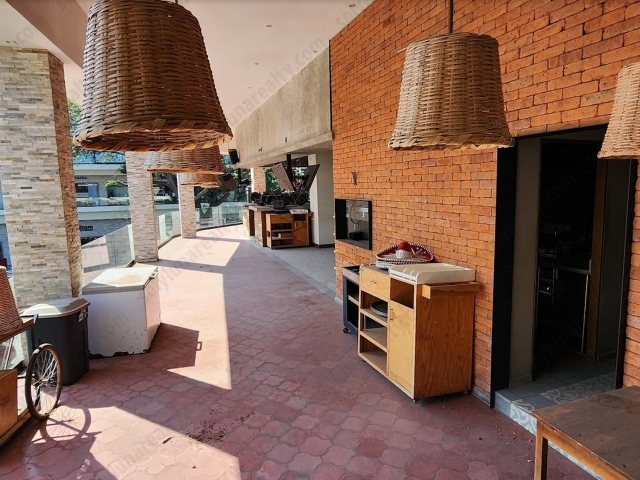 Local Comercial Plaza Parota | Jardines de Las Gaviotas - Puerto Vallarta - Jalisco