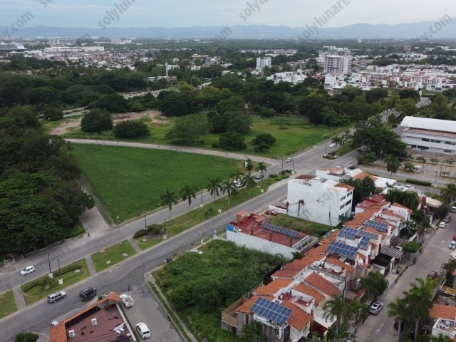 Terreno Comercial Fluvial | Fluvial Vallarta - Puerto Vallarta - Jalisco